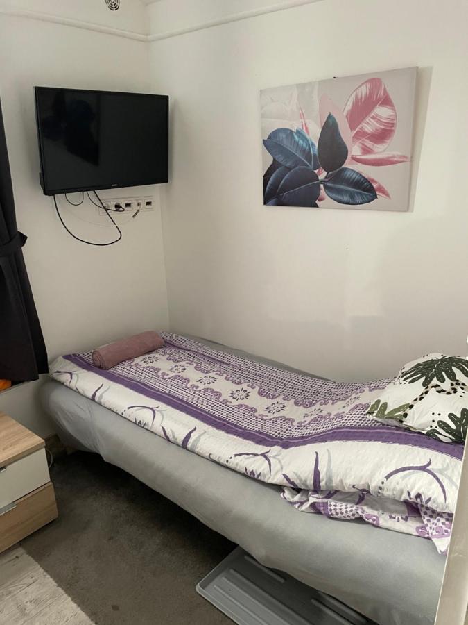 Centrum Wellness Hostel Дебрецен Екстер'єр фото