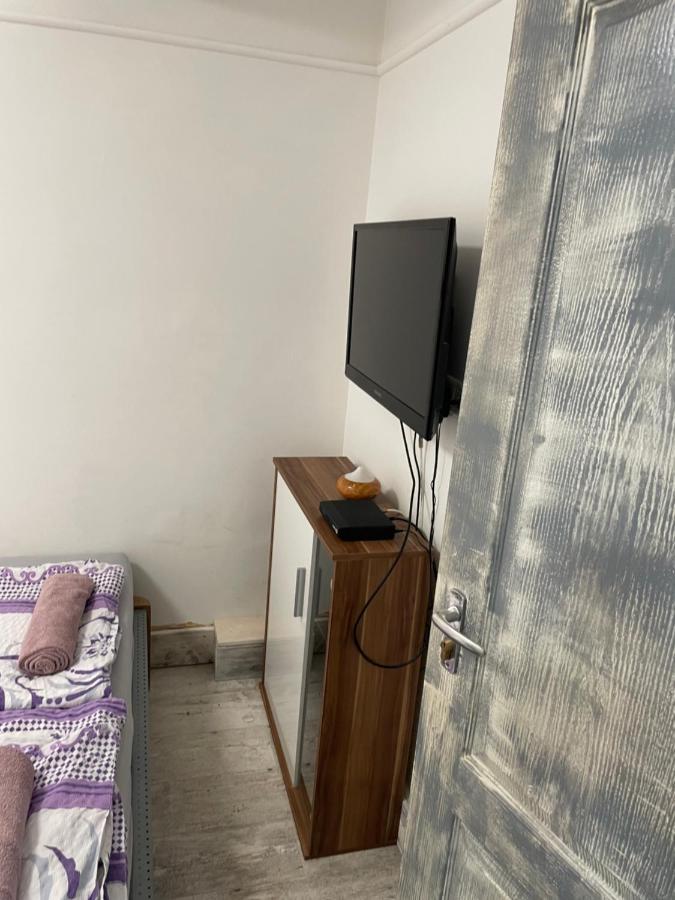 Centrum Wellness Hostel Дебрецен Екстер'єр фото